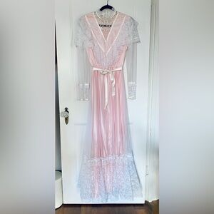 Source Unknown Pink Lace Maxi Dress